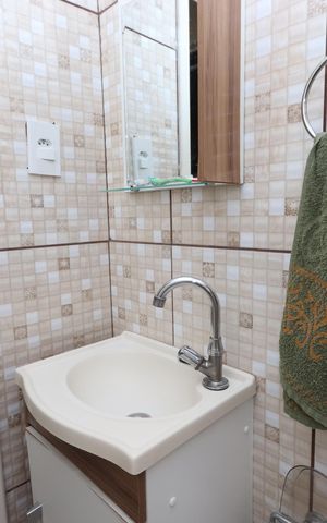 Casa à venda com 125m², 4 quartos e 1 vagaBanheiro - Casa 1