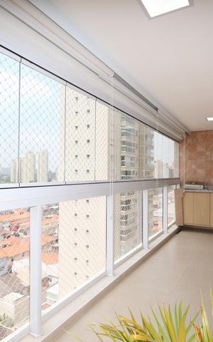 Apartamento à venda com 105m², 3 quartos e 2 vagasVaranda