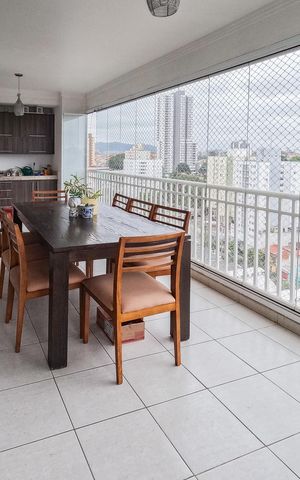 Apartamento à venda com 153m², 4 quartos e 2 vagas