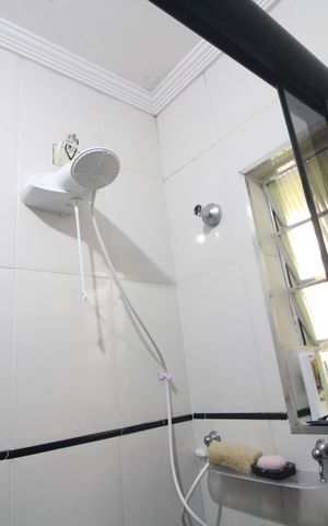 Casa à venda com 262m², 3 quartos e 2 vagasBanheiro da suíte