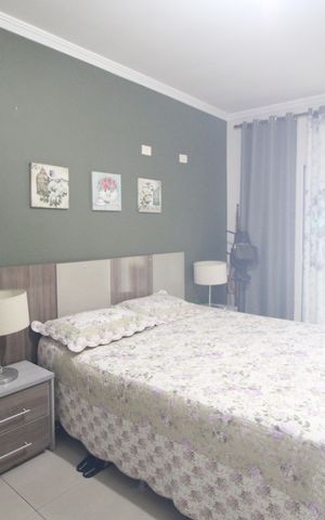 Casa à venda com 262m², 3 quartos e 2 vagasSuíte