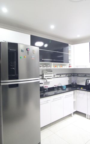 Casa à venda com 262m², 3 quartos e 2 vagasCozinha