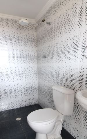 Casa à venda com 262m², 3 quartos e 2 vagasBanheiro de Serviço