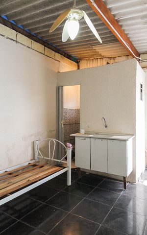 Casa à venda com 74m², 3 quartos e 2 vagasEdícula