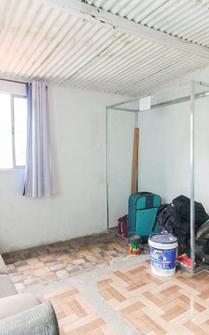 Casa à venda com 74m², 3 quartos e 2 vagasEdícula