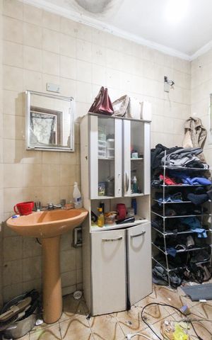 Casa à venda com 74m², 3 quartos e 2 vagasBanheiro da Suíte