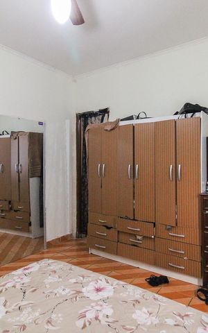 Casa à venda com 74m², 3 quartos e 2 vagasSuíte