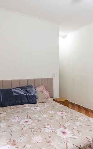 Casa à venda com 74m², 3 quartos e 2 vagasSuíte