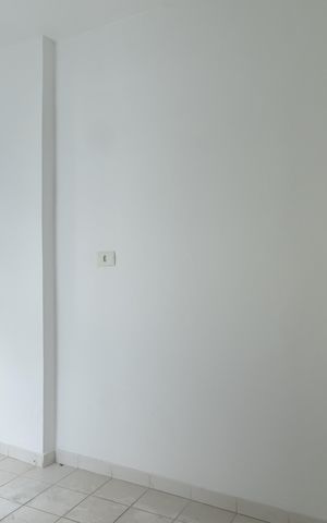 Casa à venda com 103m², 2 quartos e 1 vaga Casa à venda com 103m², 2 quartos e 1 vagaCozinha e Área de Serviço