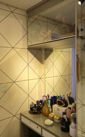 Apartamento à venda com 118m², 4 quartos e 2 vagas Apartamento à venda com 118m², 4 quartos e 2 vagasCloset