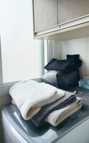 Apartamento à venda com 118m², 4 quartos e 2 vagas Apartamento à venda com 118m², 4 quartos e 2 vagasCozinha e Área de Serviço