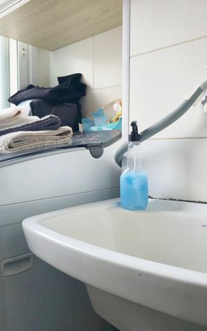 Apartamento à venda com 118m², 4 quartos e 2 vagas Apartamento à venda com 118m², 4 quartos e 2 vagasCozinha e Área de Serviço