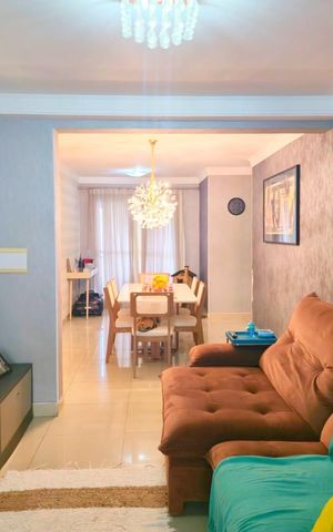 Apartamento à venda com 118m², 4 quartos e 2 vagas Apartamento à venda com 118m², 4 quartos e 2 vagasSala
