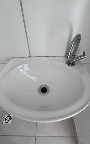 Apartamento à venda com 52m², 2 quartos e sem vaga Apartamento à venda com 52m², 2 quartos e sem vagaBanheiro Social