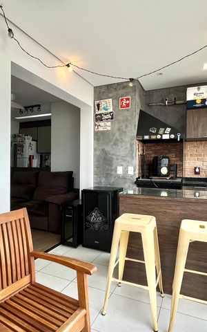 Apartamento à venda com 64m², 2 quartos e 1 vaga Apartamento à venda com 64m², 2 quartos e 1 vagaVaranda