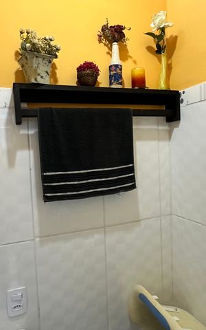 Casa à venda com 400m², 2 quartos e 3 vagas Casa à venda com 400m², 2 quartos e 3 vagasBanheiro