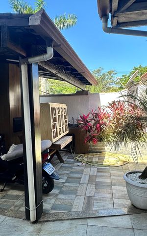 Casa à venda com 400m², 2 quartos e 3 vagas Casa à venda com 400m², 2 quartos e 3 vagasQuintal