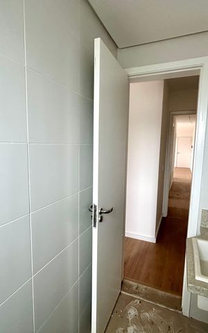Apartamento à venda com 66m², 2 quartos e 1 vaga Apartamento à venda com 66m², 2 quartos e 1 vagaBanheiro da Suíte