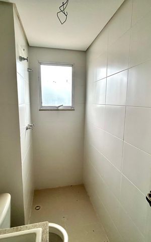 Apartamento à venda com 66m², 2 quartos e 1 vaga Apartamento à venda com 66m², 2 quartos e 1 vagaBanheiro da Suíte