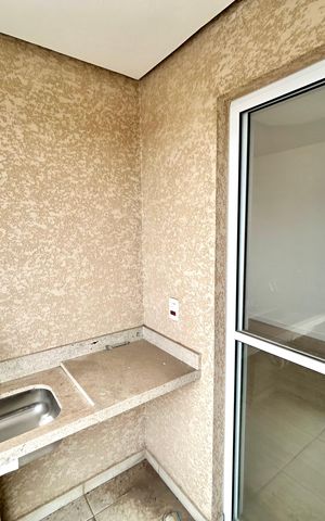 Apartamento à venda com 66m², 2 quartos e 1 vaga Apartamento à venda com 66m², 2 quartos e 1 vagaVaranda da Sala