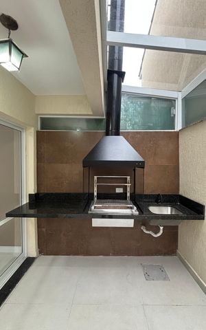 Casa de condomínio à venda com 144m², 4 quartos e 3 vagas Casa de condomínio à venda com 144m², 4 quartos e 3 vagasVaranda Sala