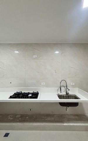 Casa de condomínio à venda com 144m², 4 quartos e 3 vagas Casa de condomínio à venda com 144m², 4 quartos e 3 vagasCozinha - Area de Serviço