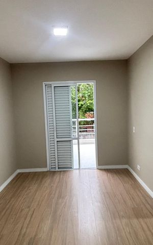 Casa de condomínio à venda com 144m², 4 quartos e 3 vagas Casa de condomínio à venda com 144m², 4 quartos e 3 vagasSuite