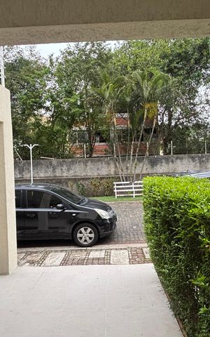 Casa de condomínio à venda com 144m², 4 quartos e 3 vagas Casa de condomínio à venda com 144m², 4 quartos e 3 vagasCozinha - Area de Serviço Vista