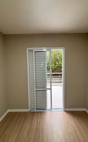 Casa de condomínio à venda com 144m², 4 quartos e 3 vagas Casa de condomínio à venda com 144m², 4 quartos e 3 vagasSuite Varanda