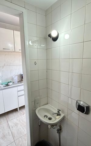 Apartamento para alugar com 65m², 2 quartos e 1 vagaBanheiro de Serviço