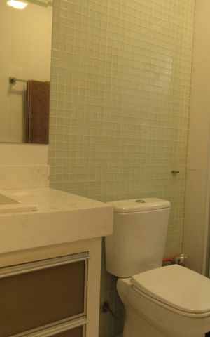 Apartamento para alugar com 225m², 3 quartos e 3 vagasBanheiro da Suíte 2
