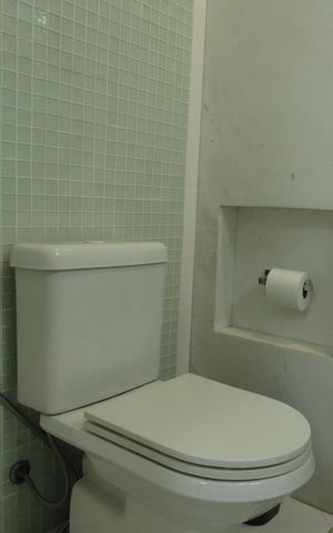Apartamento para alugar com 225m², 3 quartos e 3 vagasBanheiro da Suíte Principal