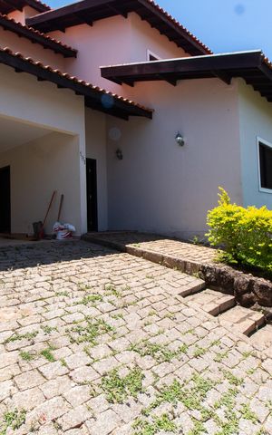 Casa de condomínio à venda com 230m², 4 quartos e 4 vagas Casa de condomínio à venda com 230m², 4 quartos e 4 vagasGaragem