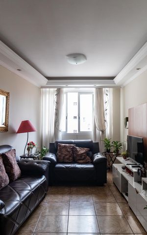 Apartamento para alugar com 100m², 3 quartos e 1 vaga Apartamento para alugar com 100m², 3 quartos e 1 vagaSala