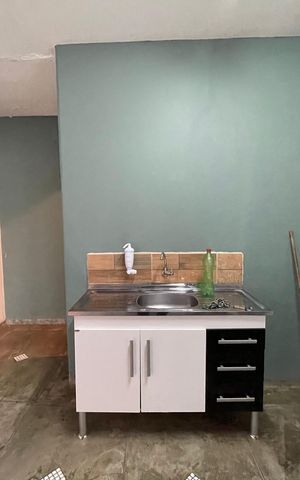 Casa para alugar com 65m², 2 quartos e 2 vagasSala/Cozinha