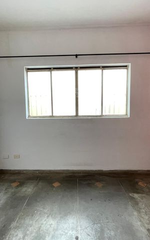 Casa para alugar com 65m², 2 quartos e 2 vagasQuarto 1
