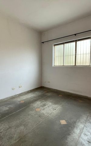 Casa para alugar com 65m², 2 quartos e 2 vagasQuarto 1
