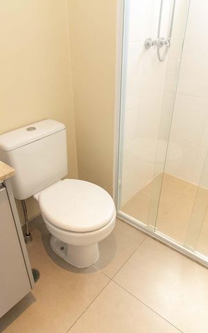 Apartamento à venda com 65m², 2 quartos e 1 vaga Apartamento à venda com 65m², 2 quartos e 1 vagaBanheiro da Suíte