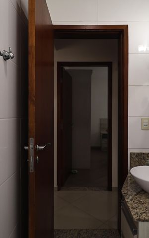 Apartamento à venda com 144m², 2 quartos e 2 vagas Apartamento à venda com 144m², 2 quartos e 2 vagasBanheiro