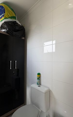 Apartamento à venda com 144m², 2 quartos e 2 vagas Apartamento à venda com 144m², 2 quartos e 2 vagasLavabo/ depósito