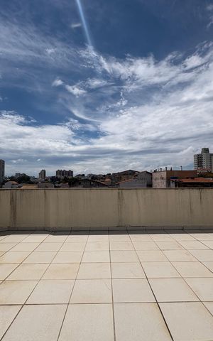 Apartamento à venda com 144m², 2 quartos e 2 vagas Apartamento à venda com 144m², 2 quartos e 2 vagasCobertura