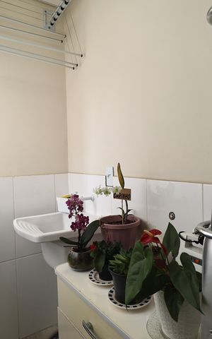 Apartamento à venda com 144m², 2 quartos e 2 vagas Apartamento à venda com 144m², 2 quartos e 2 vagasLavanderia 1