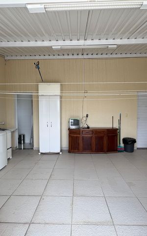 Apartamento à venda com 144m², 2 quartos e 2 vagas Apartamento à venda com 144m², 2 quartos e 2 vagasLavanderia 2