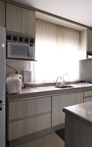 Apartamento à venda com 144m², 2 quartos e 2 vagas Apartamento à venda com 144m², 2 quartos e 2 vagasCozinha