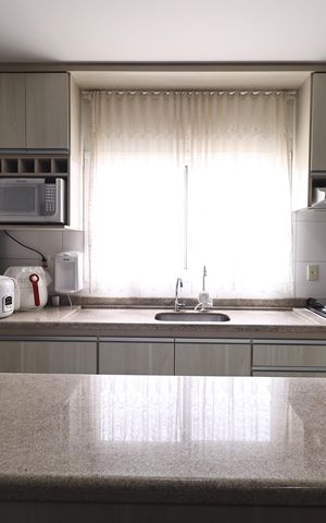 Apartamento à venda com 144m², 2 quartos e 2 vagas Apartamento à venda com 144m², 2 quartos e 2 vagasCozinha
