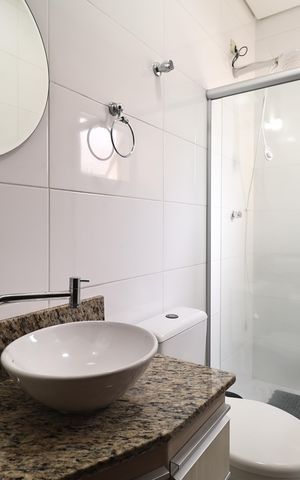 Apartamento à venda com 144m², 2 quartos e 2 vagas Apartamento à venda com 144m², 2 quartos e 2 vagasBanheiro