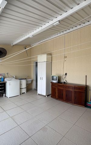 Apartamento à venda com 144m², 2 quartos e 2 vagas Apartamento à venda com 144m², 2 quartos e 2 vagasLavanderia 2