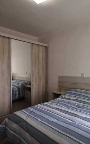 Apartamento à venda com 144m², 2 quartos e 2 vagas Apartamento à venda com 144m², 2 quartos e 2 vagasSuite
