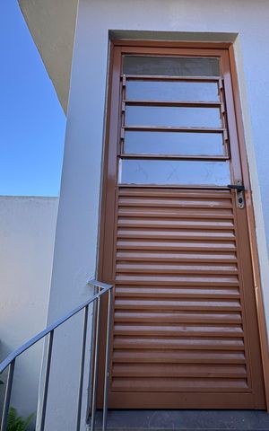 Apartamento para alugar com 40m², 1 quarto e 1 vaga Apartamento para alugar com 40m², 1 quarto e 1 vagaPorta