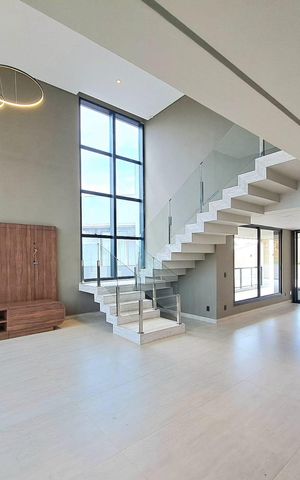 Casa de condomínio à venda com 407m², 4 quartos e 6 vagas